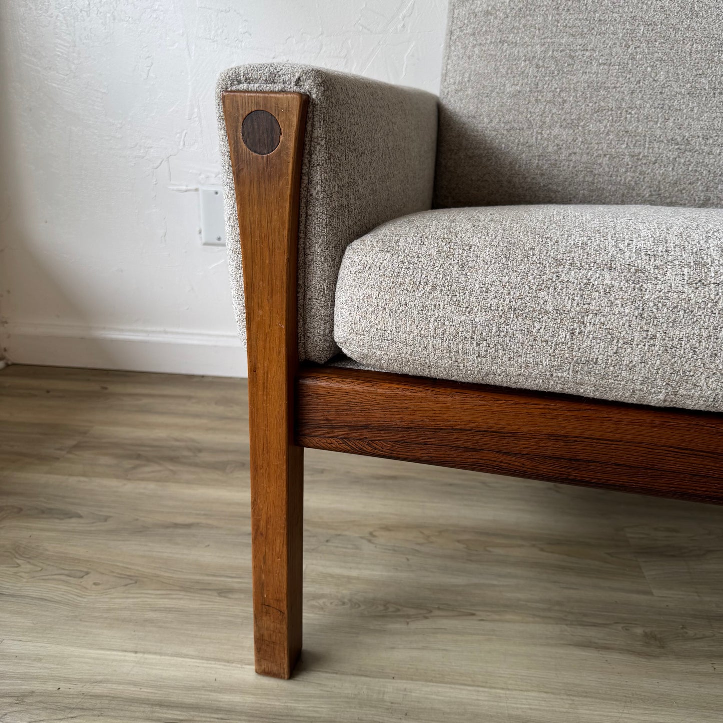 Hans Wegner AP 62 Lounge Chair Low Back