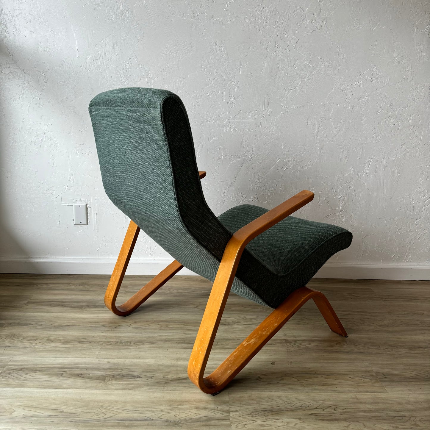 Eero Saarinen | Knoll Grasshopper Lounge Chair