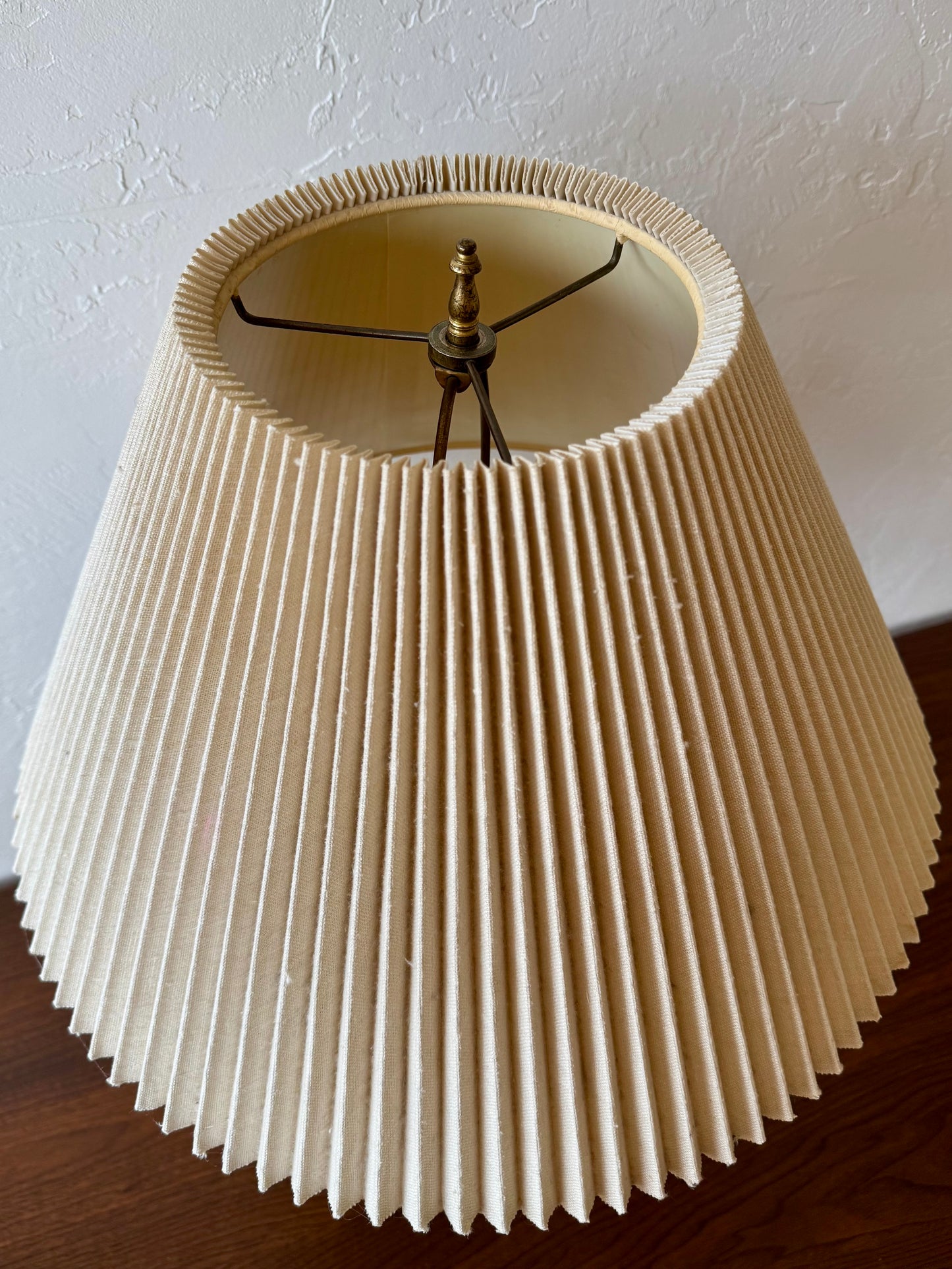 Brent Bennett Studio Pottery Lamp