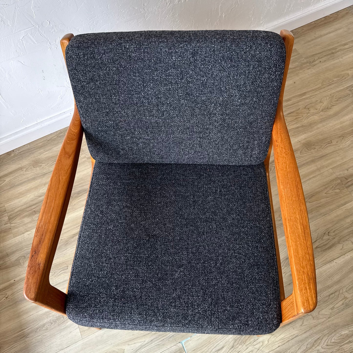 Ole Wanscher Senator Lounge Chair