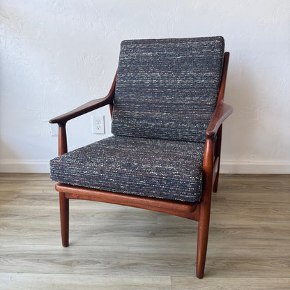 Kurt Ostervig ‘Janus’ Teak Lounge Chair