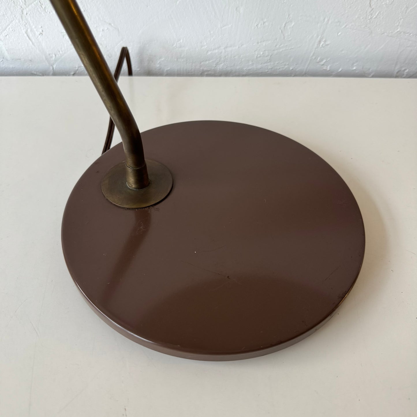 Gerald Thurston for Lightolier Saucer Table Lamp