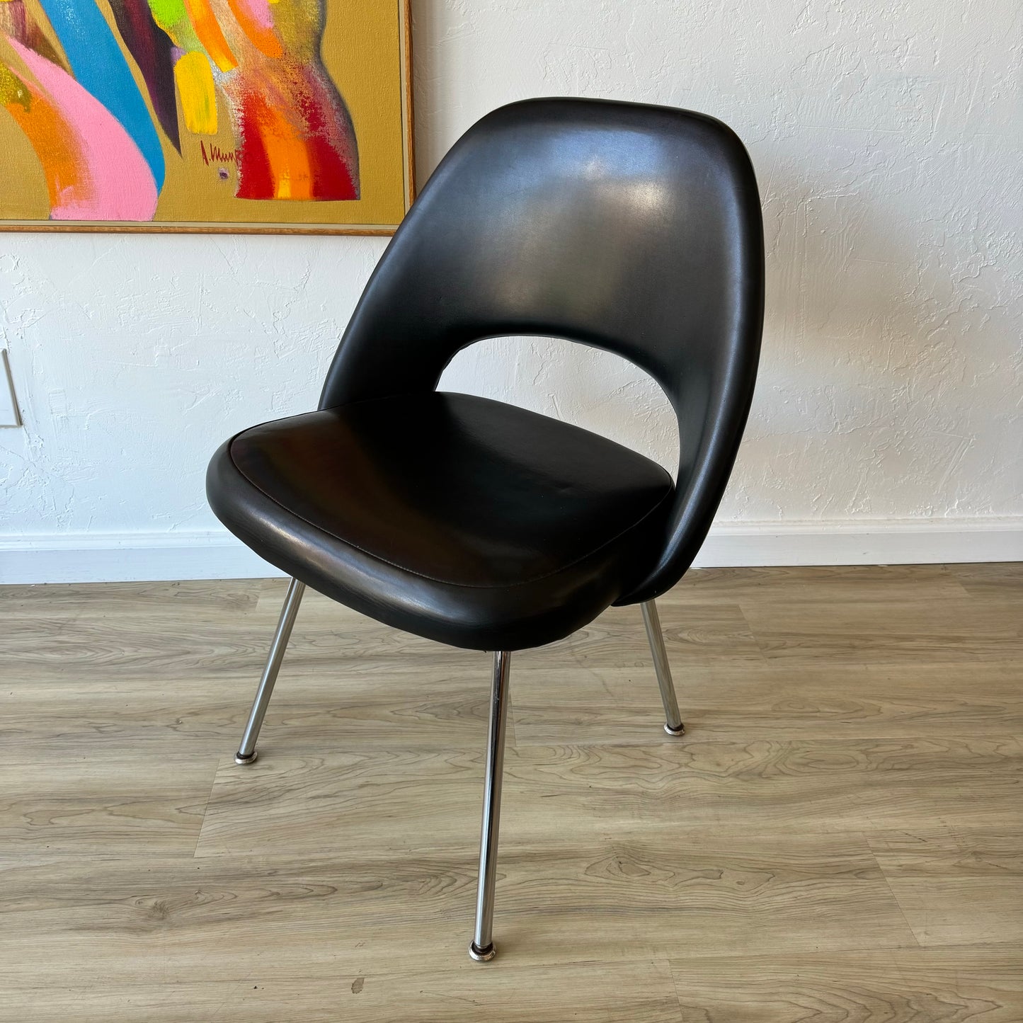 Eero Saarinen | Knoll Dining Chairs