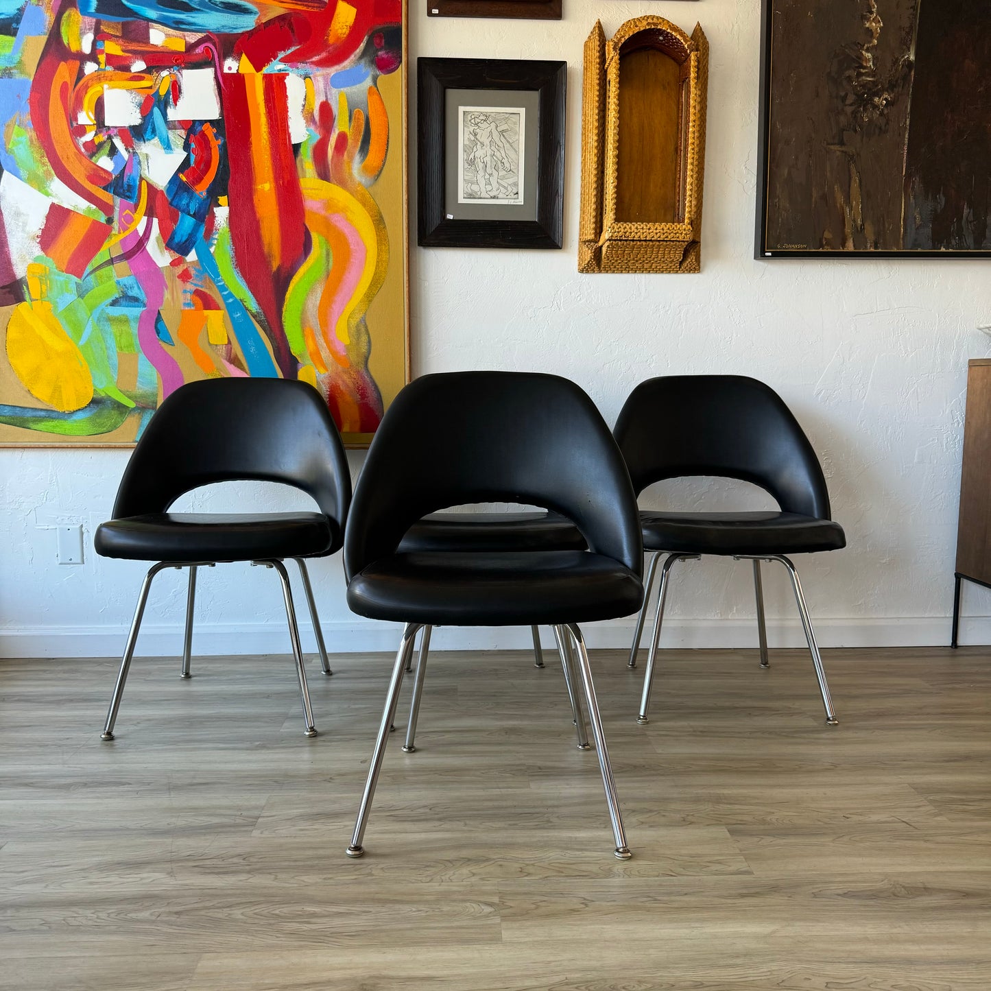 Eero Saarinen | Knoll Dining Chairs